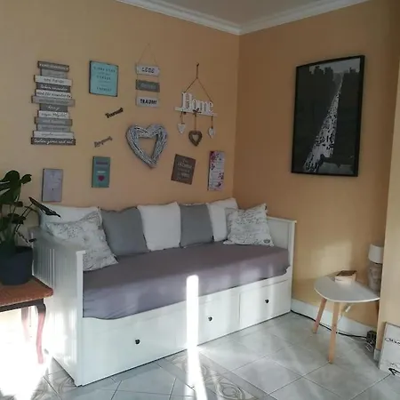 Appartement Penthousewohnung 120 Qm Innenstadt+ Dachterrasse *