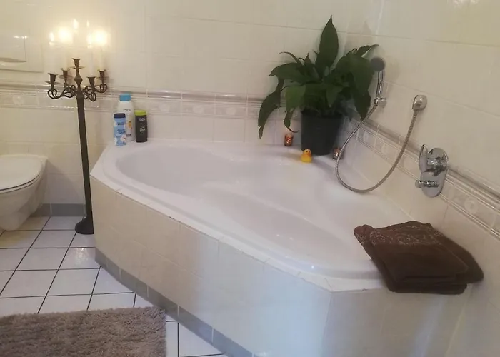 Apartment Penthousewohnung 120 Qm Innenstadt+ Dachterrasse