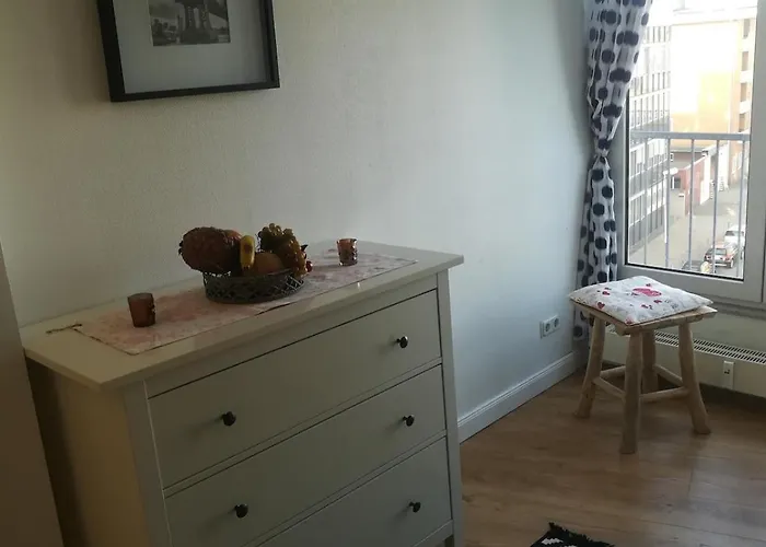 Penthousewohnung 120 Qm Innenstadt+ Dachterrasse *